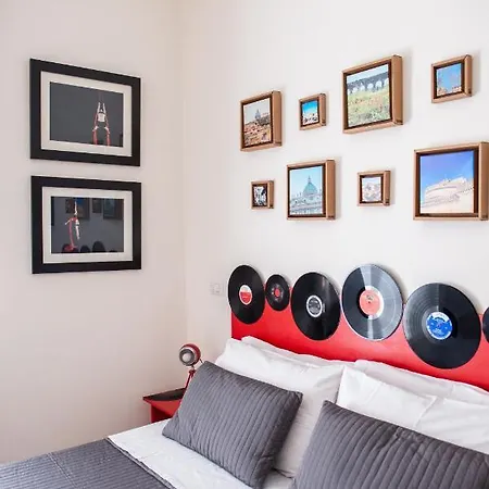 Nocleg ze śniadaniem Grammy 4*